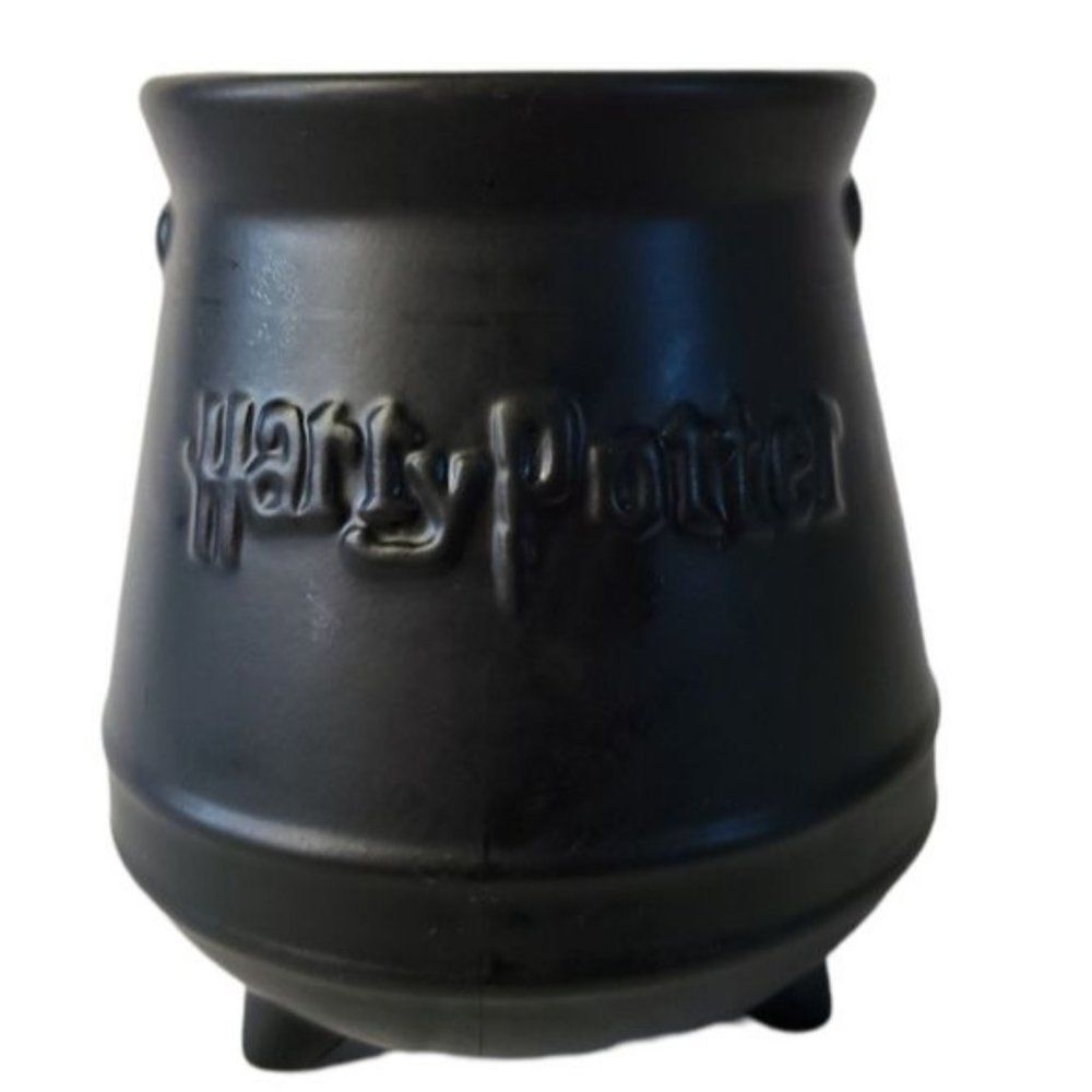 Harry Potter 12 oz Mug Cup Ceramic Black Cauldron Magical